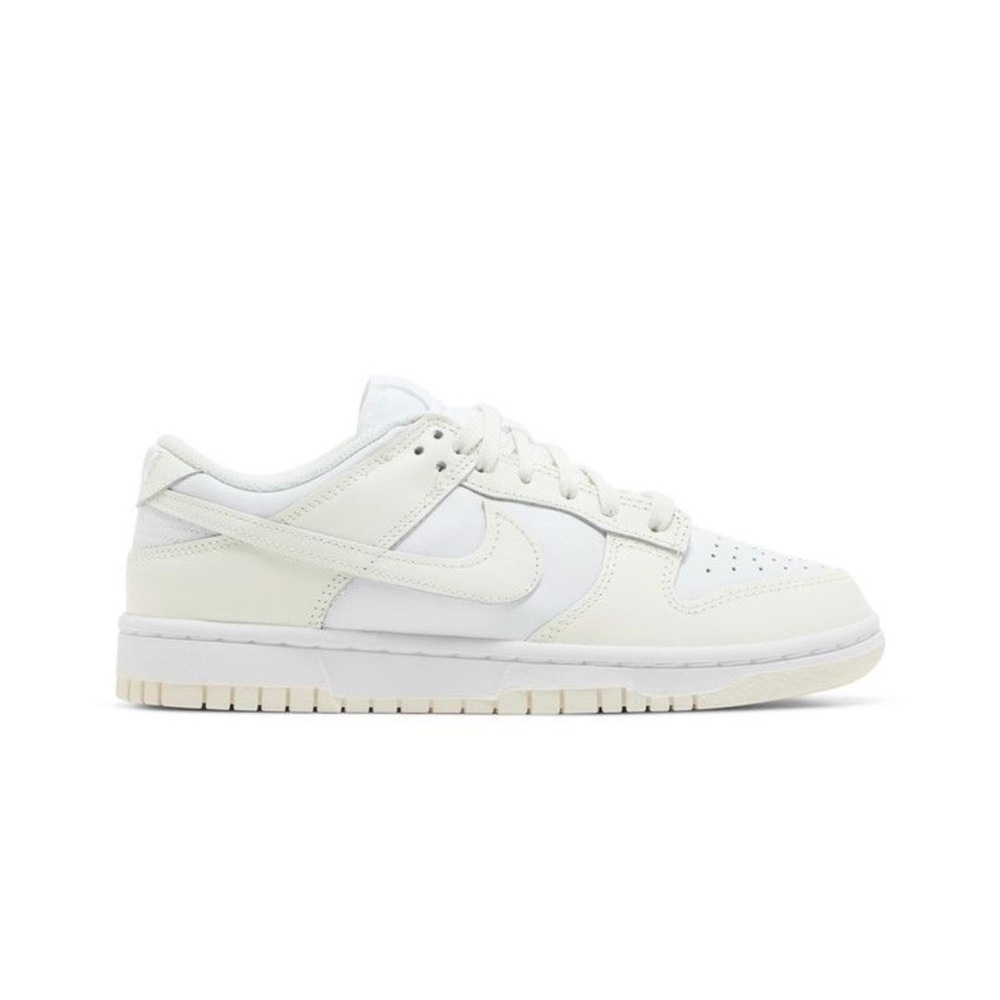 Nike Dunk Low white / sail white women’s size 7 men’s 5.5